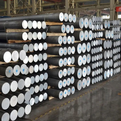 ISO9001 a certifié la largeur adaptée aux besoins du client en aluminium de barre carrée